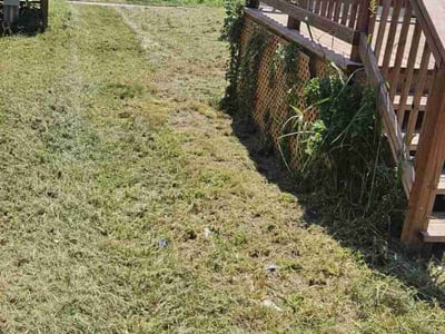 Lawn care service in Lincoln, 68521