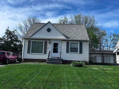 Lawn care service in Maple Heights, 44137