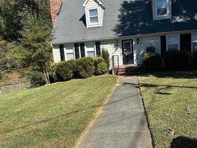 Lawn care service in Winston-Salem, 27106