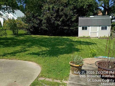 Lawn care service in Kirkwood, 63122