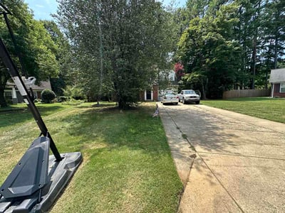 Lawn care service in Mint Hill, 28227