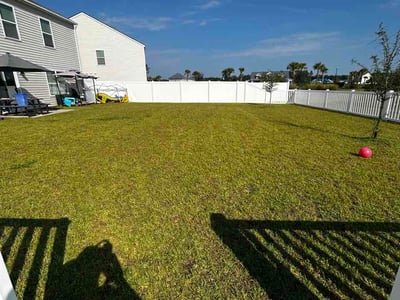 Lawn care service in Bloomingdale, 31302