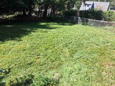 Lawn care service in West Mifflin, 15122