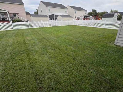Lawn care service in Huber Heights, 45424