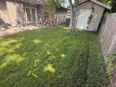 Lawn care service in Saint Rose, 70087