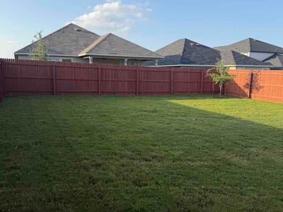 Lawn care service in Boerne, 78006