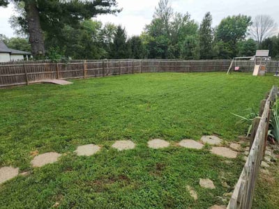 Lawn care service in New Albany, 47150