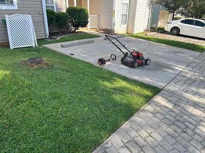 Lawn care service in Lithonia, 30058