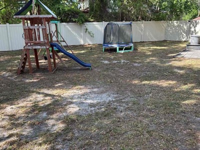 Lawn care service in Jacksonville, 32218