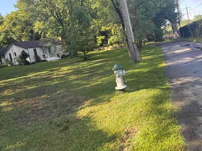 Lawn care service in Glenn Dale, 20769