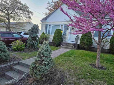 Lawn care service in East Providence, 02914