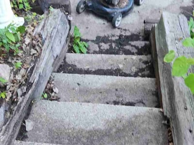 Lawn care service in , 