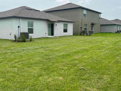 Lawn care service in Wimauma, 33598