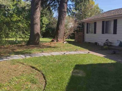Lawn care service in Portland, 97206