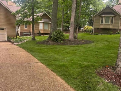 Lawn care service in Glen Allen, 23060