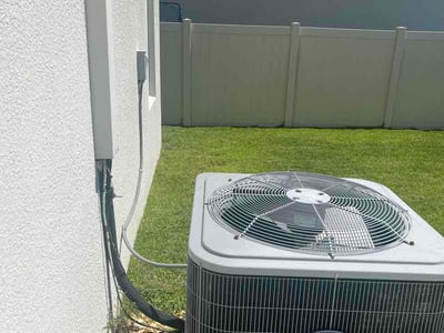 Lawn care service in Lakeland, 33811