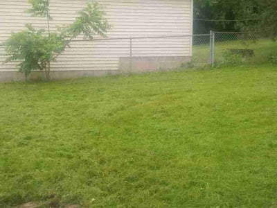 Lawn care service in Akron, 44312