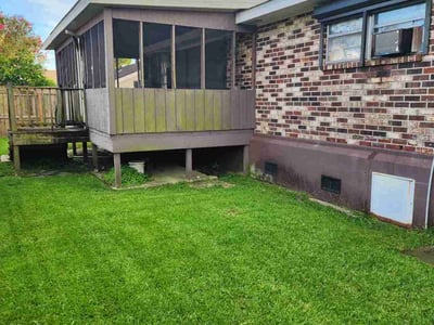 Lawn care service in Saint Rose, 70087