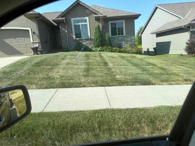 Lawn care service in Elkhorn, 68022
