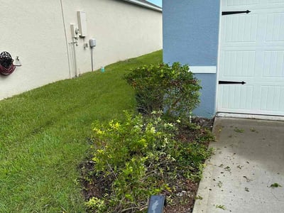 Lawn care service in Lakeland, 33811