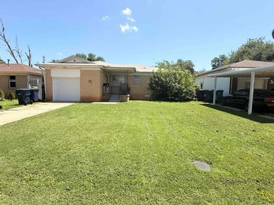 Lawn care service in Oklahoma City, 73149