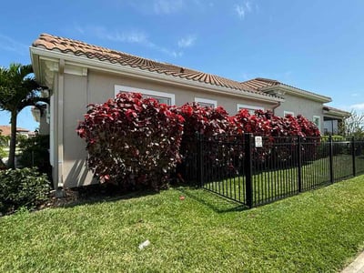 Lawn care service in Melbourne, 32940
