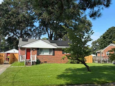 Lawn care service in Portsmouth, 23701
