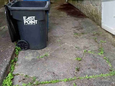 Lawn care service in , 