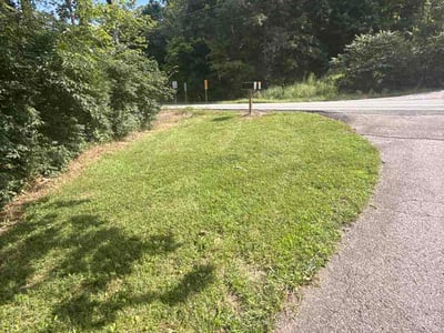Lawn care service in Covington, 41017