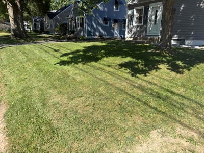 Lawn care service in Akron, 44313