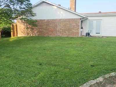 Lawn care service in Lewisville, 75077