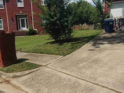 Lawn care service in Huntsville, 35803