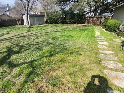 Lawn care service in Round Rock, 78681