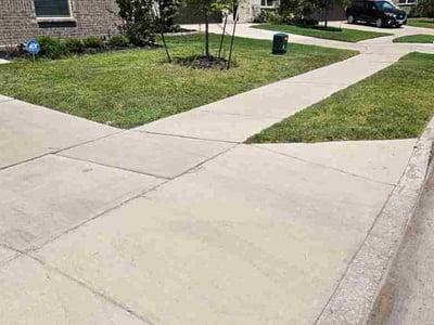 Lawn care service in Crandall, 75114
