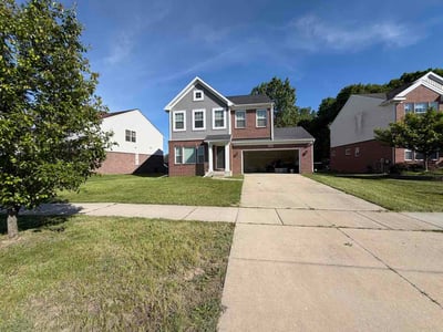 Lawn care service in Belleville, 48111
