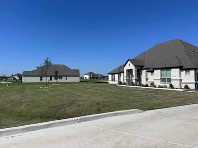 Lawn care service in Royse City, 75189