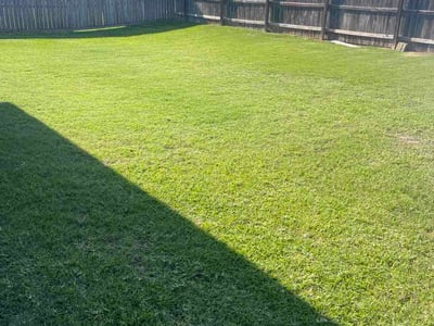 Lawn care service in Temple, 76502