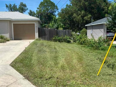 Lawn care service in Ocala, 34481