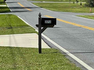Lawn care service in Ocala, 34473