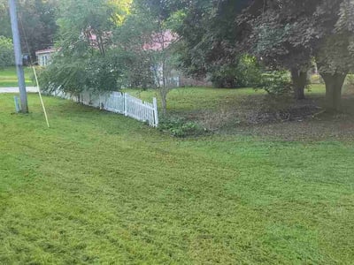 Lawn care service in Jackson, 49203