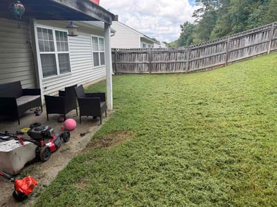 Lawn care service in Charlotte, 28269