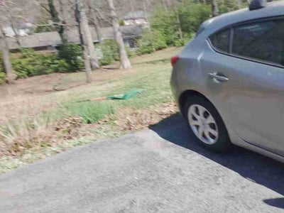 Lawn care service in Knoxville, 37909