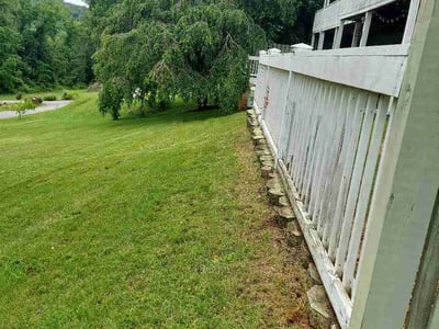 Lawn care service in Asheville, 28805