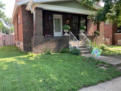 Lawn care service in St. Louis, 63109