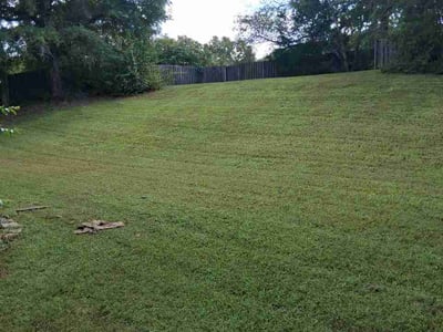 Lawn care service in Fayetteville, 30215