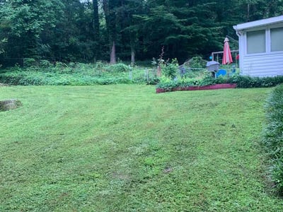 Lawn care service in Lithia Springs, 30122