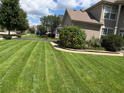 Lawn care service in Oswego, 60543