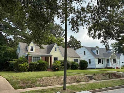 Lawn care service in Norfolk, 23503