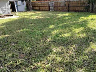 Lawn care service in Abilene, 79605