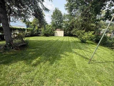 Lawn care service in Columbus, 43224